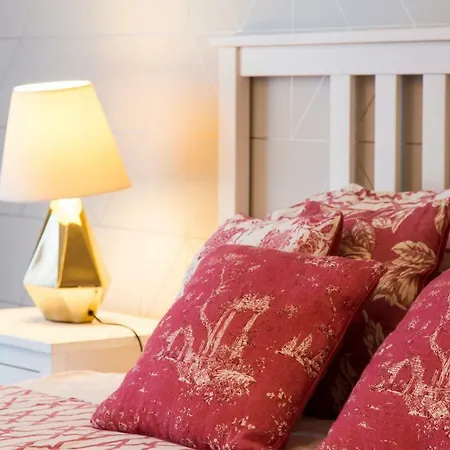 アパート Charming 2-bedroom In The Centre *