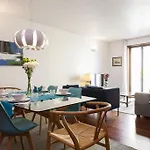Charming 2-bedroom In The Centre * Лісабон