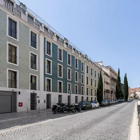 Apartamento Charming 2-bedroom In The Centre