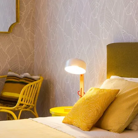 Charming 2-bedroom In The Centre Apartman
